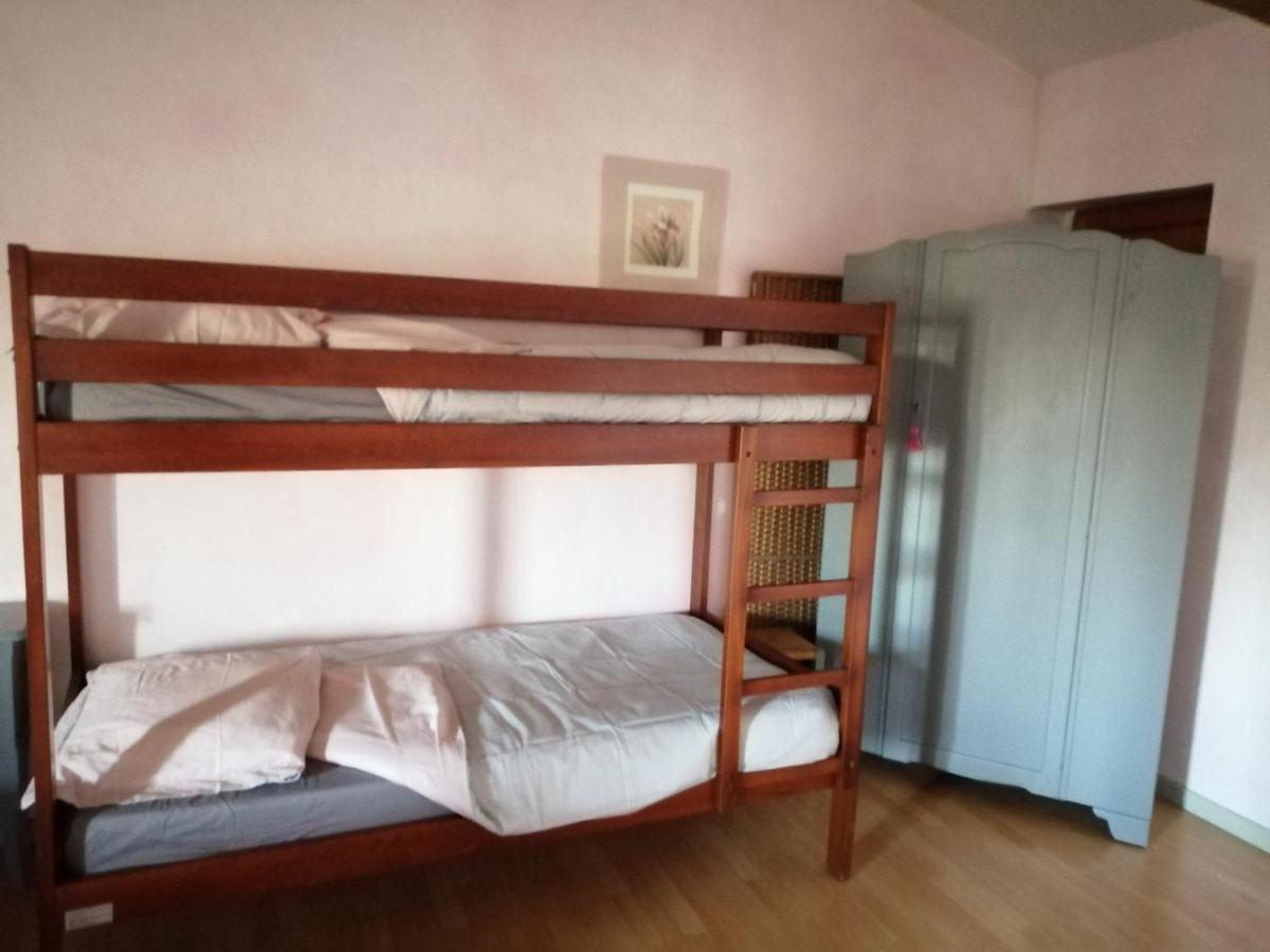 Les Tourterelles Bed and Breakfast Chabournay Exteriör bild