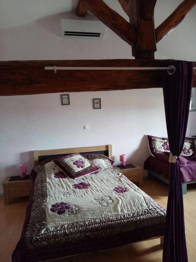 Les Tourterelles Bed and Breakfast Chabournay Exteriör bild