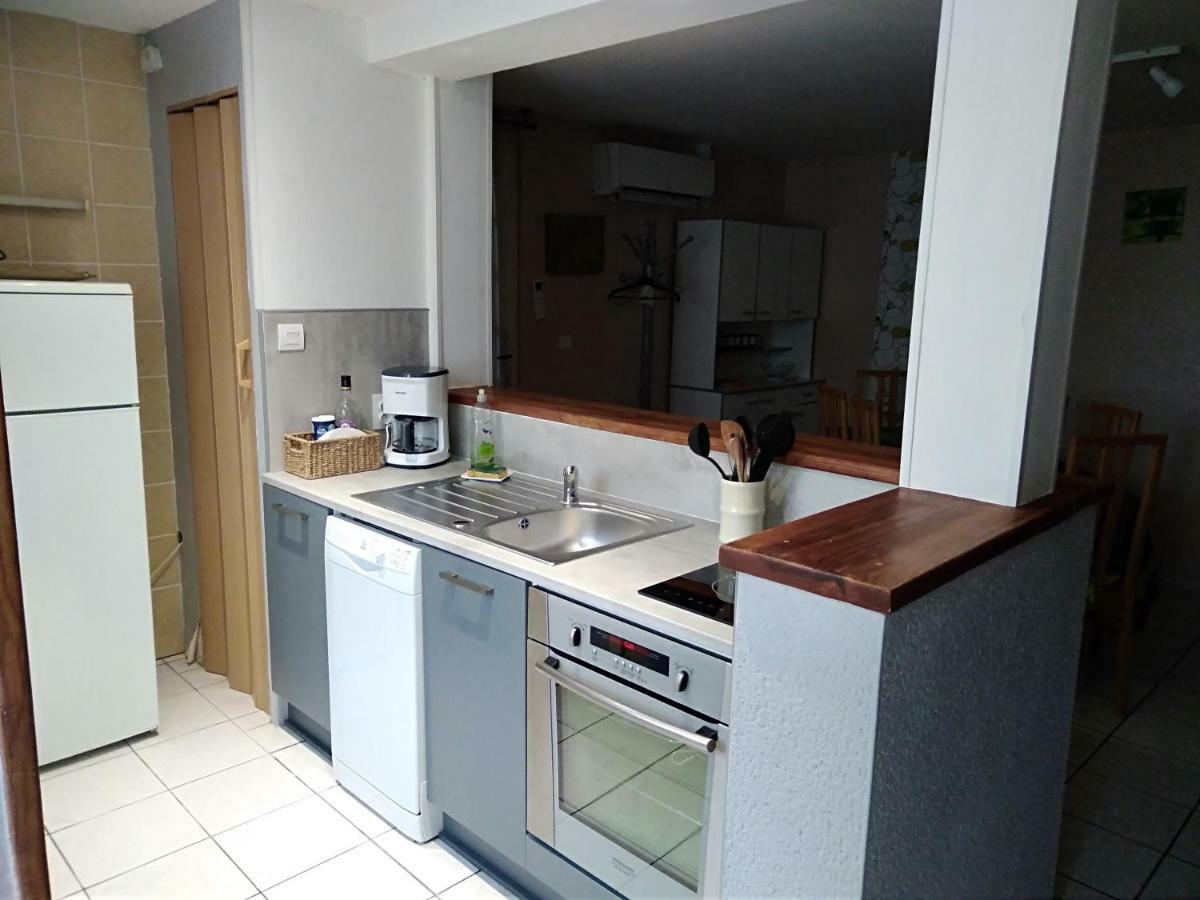 Les Tourterelles Bed and Breakfast Chabournay Exteriör bild